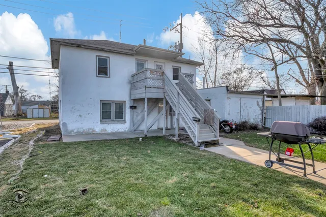 $382,500 | 458 West Broadway Street, Bradley, IL 60915