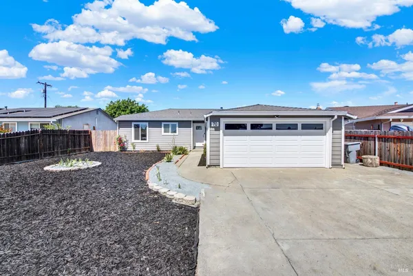 $559,900 | 70 Novato Drive, Vacaville, CA 95688