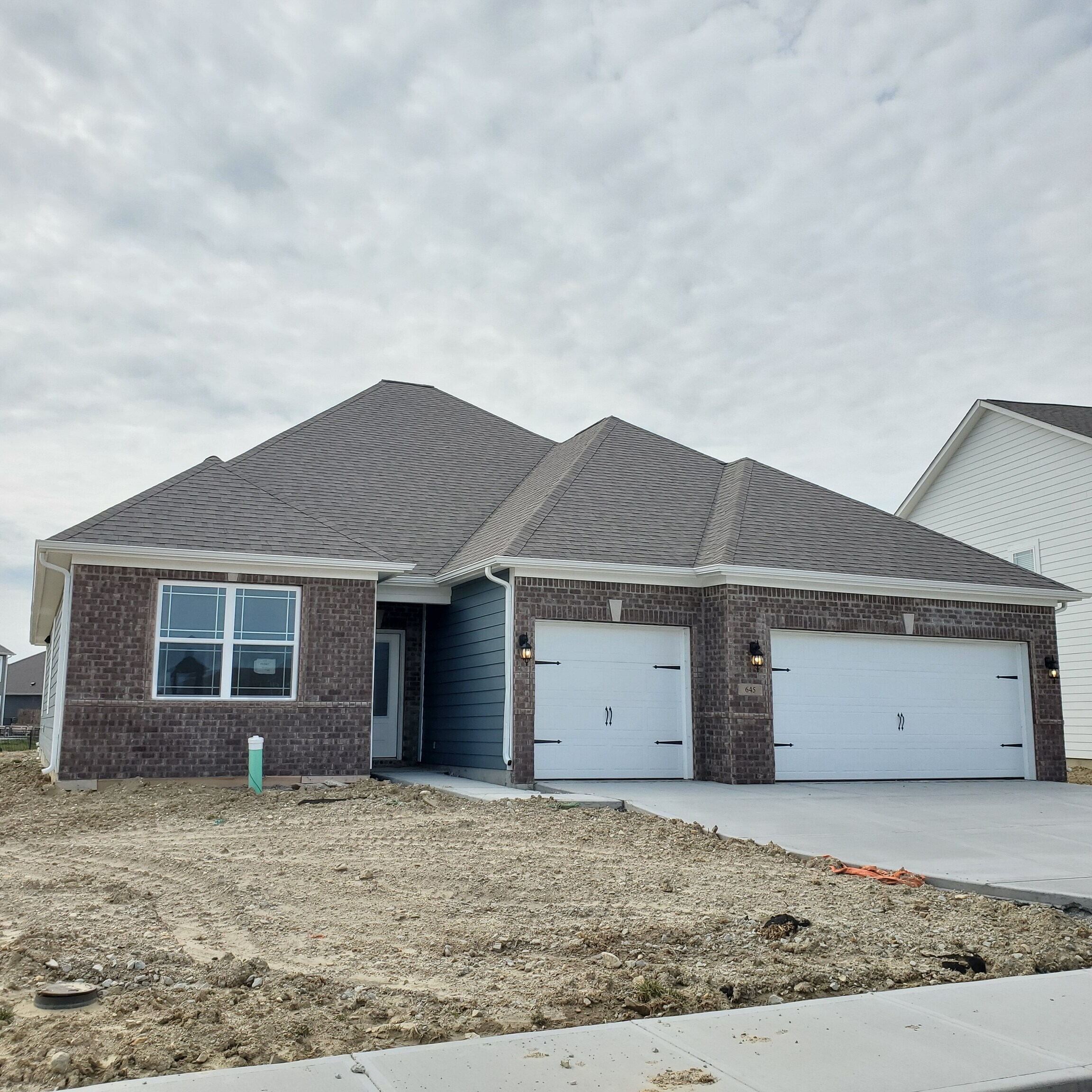 645 Donegal Drive Pendleton, IN 46064 - Photo 1 of 9