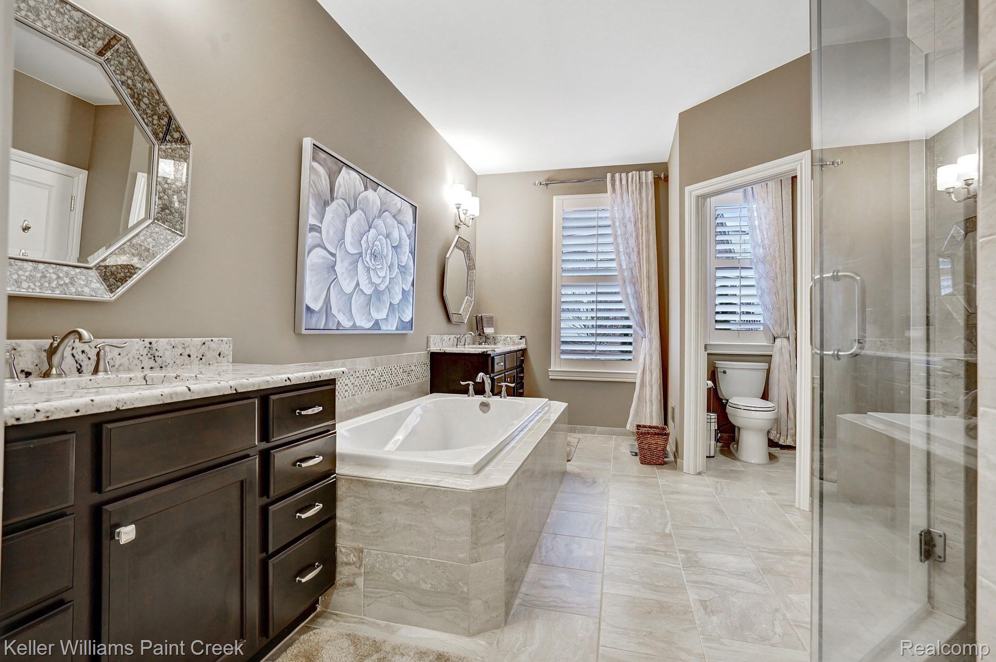 5195 Brecon Court, Unit 40 Rochester, MI 48306 - Photo 27 of 53 Spacious Master EnSuite is so luxurious