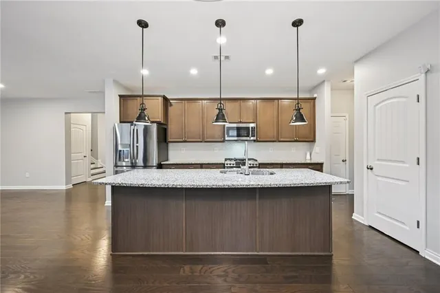 $555,000 | 1851 Primrose Park Road, Sugar Hill, GA 30518