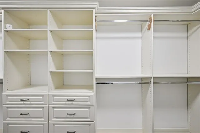 $555,000 | 1851 Primrose Park Road, Sugar Hill, GA 30518