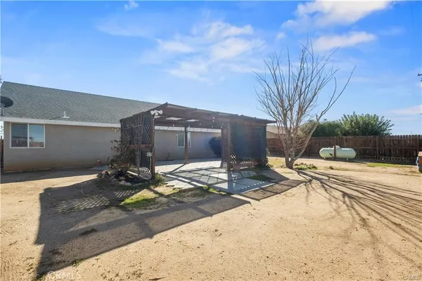 $320,999 | 8849 Glade Avenue, California City, CA 93505