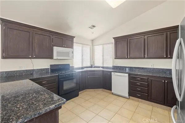 $320,999 | 8849 Glade Avenue, California City, CA 93505