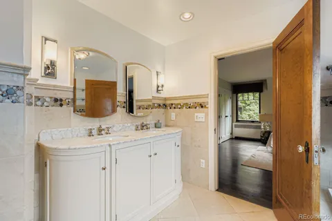 $1,850,000 | 1795 North Monaco Parkway, Denver, CO 80220