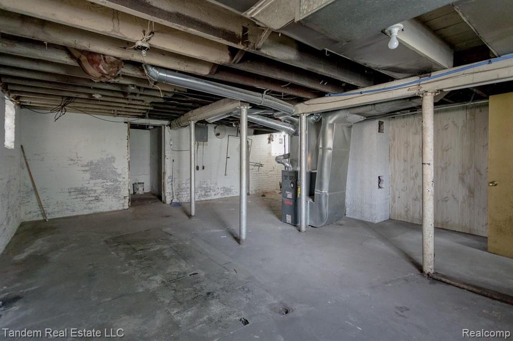 80 Hague Street Detroit, MI 48202 - Photo 34 of 40