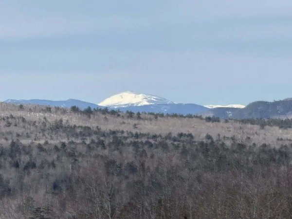 $1,100,000 | 3 Moose Ridge, Hanover, ME 04237