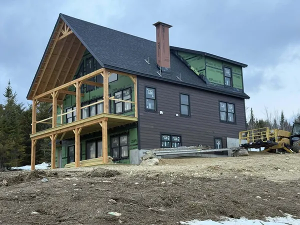 $1,100,000 | 3 Moose Ridge, Hanover, ME 04237