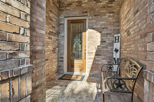 $410,000 | 25454 Vinechase Drive, Porter, TX 77365