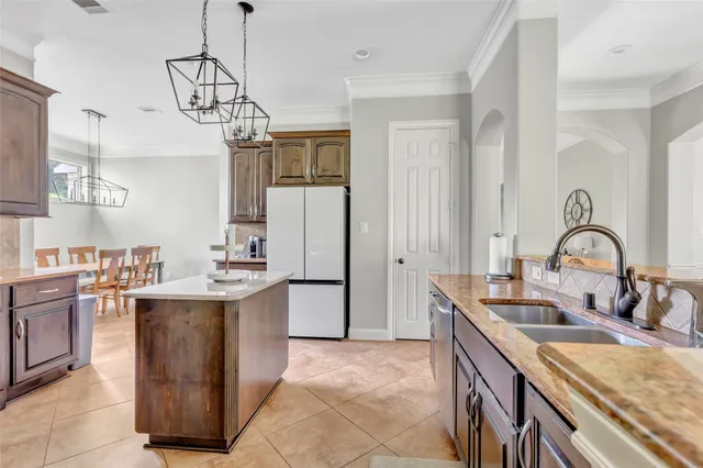 $410,000 | 25454 Vinechase Drive, Porter, TX 77365