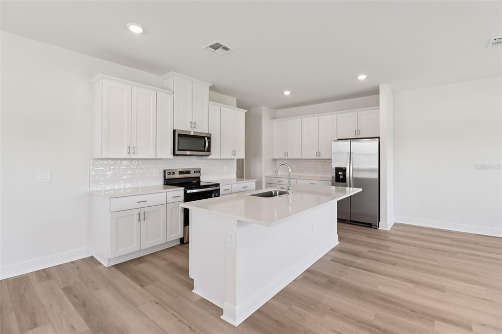 2280 Hen Road Minneola, FL 34715 - Photo 10 of 35