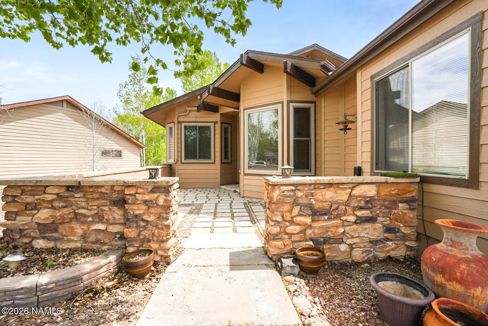 609 Brookline Loop Williams, AZ 86046 - Photo 5 of 42 DSC07949