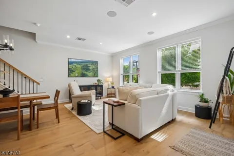 $729,000 | 9 Farrand Street, Bloomfield, NJ 07003