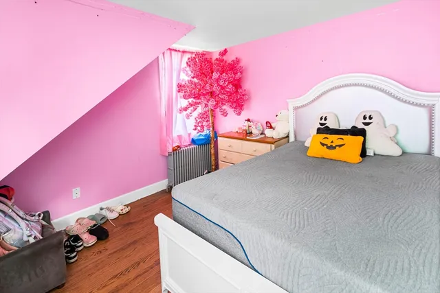 a bathroom with a toilet and a bathtub