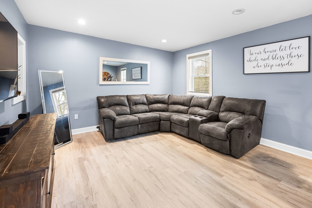 70 Riverside Avenue Attleboro, MA 02703 - Photo 2 of 24