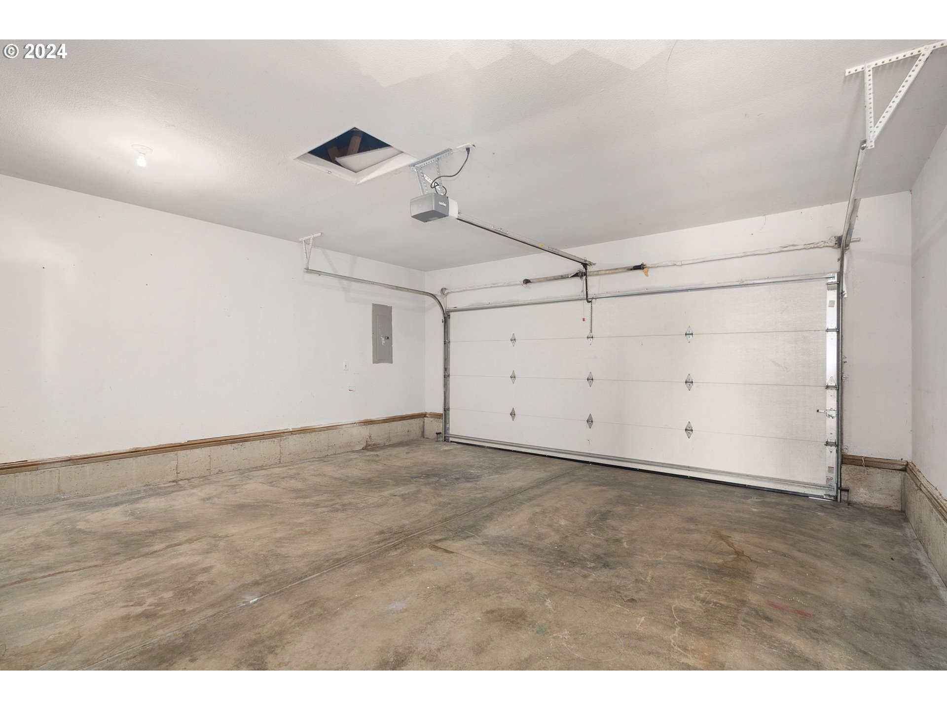 9980 Pine Ridge Drive Nehalem, OR 97131 - Photo 22 of 27 a view of an empty room
