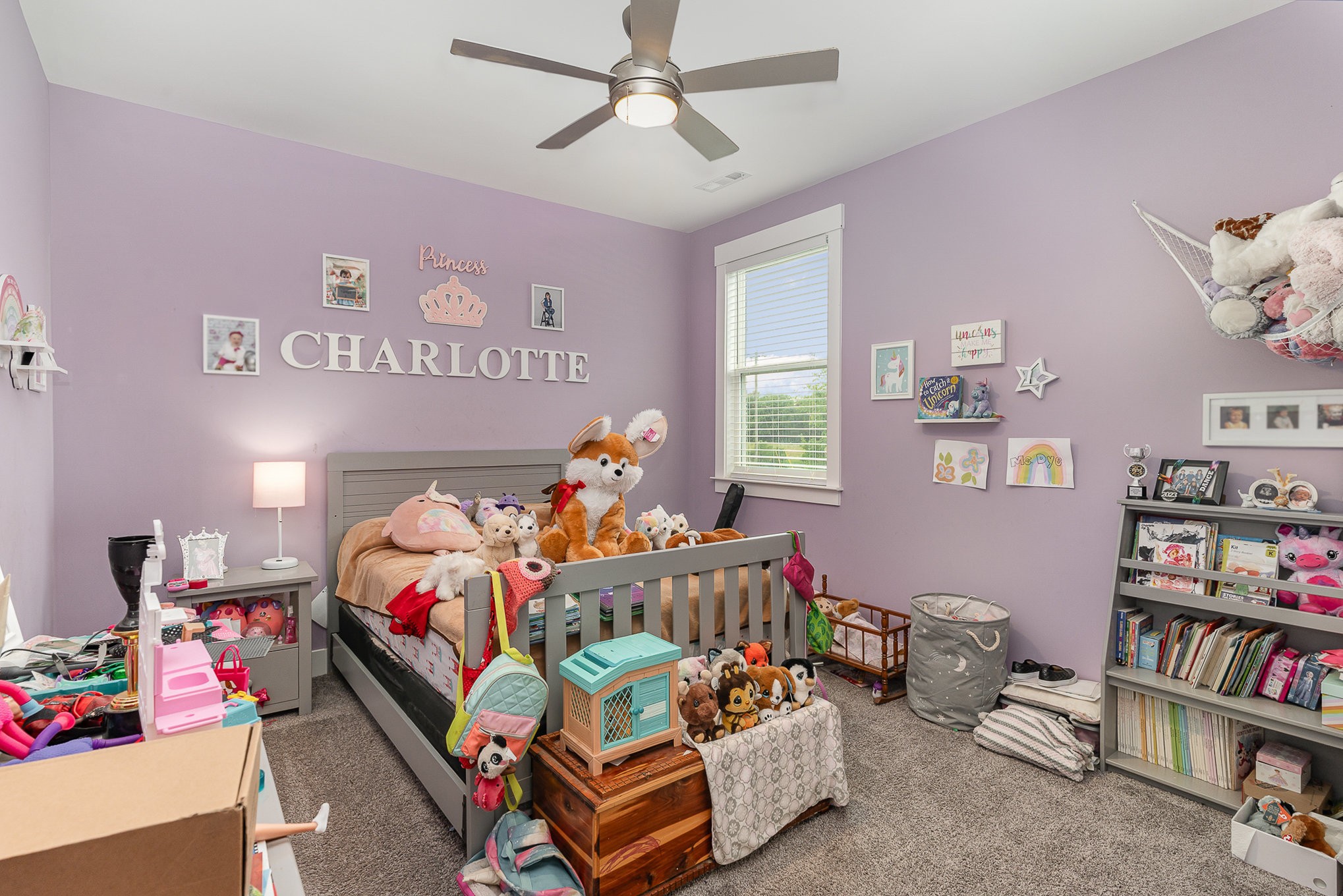515 Vesta Road Lebanon, TN 37090 - Photo 20 of 31 a bed room with a bed and a book shelf