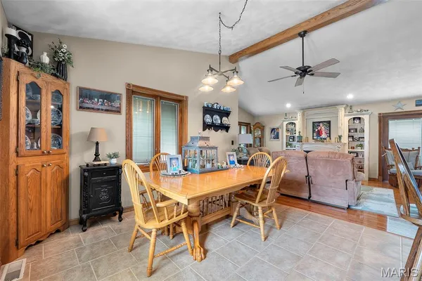 $780,000 | 7633 Hwy F, Perryville, MO 63775