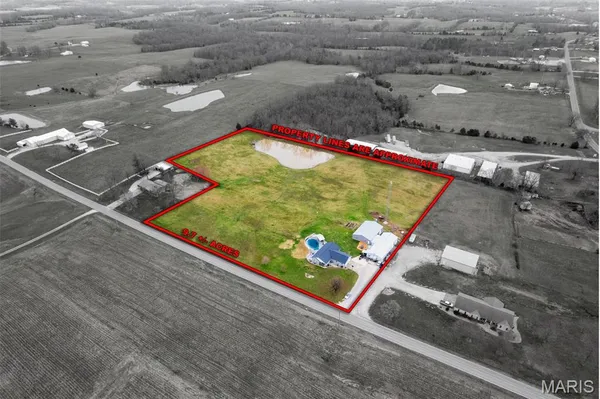 $780,000 | 7633 Hwy F, Perryville, MO 63775