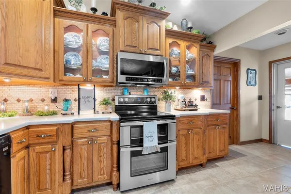 $780,000 | 7633 Hwy F, Perryville, MO 63775