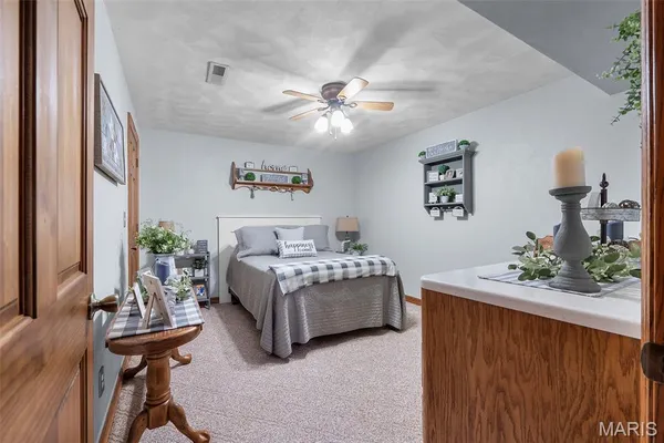 $780,000 | 7633 Hwy F, Perryville, MO 63775