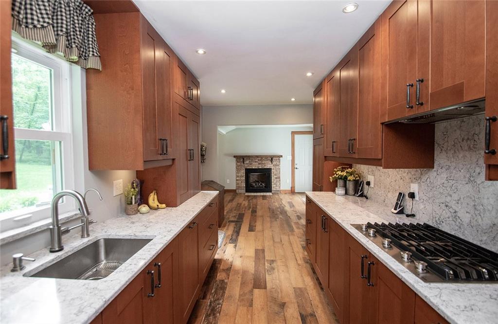 8660 Wilson Road Indianapolis, IN 46278 - Photo 14 of 28 Gallery Image 14