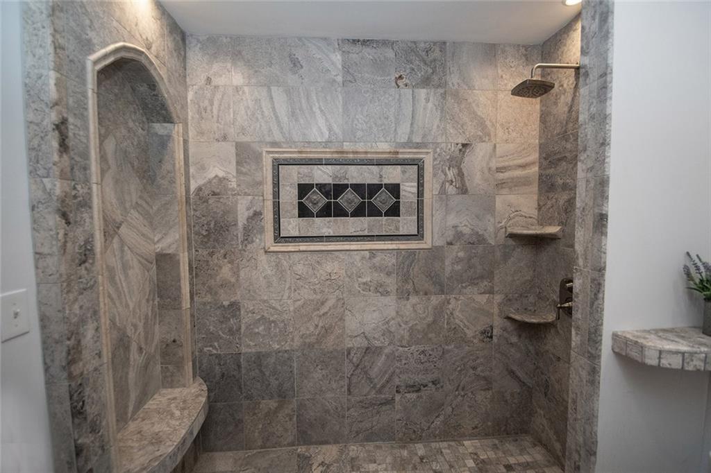 8660 Wilson Road Indianapolis, IN 46278 - Photo 19 of 28 Gallery Image 19