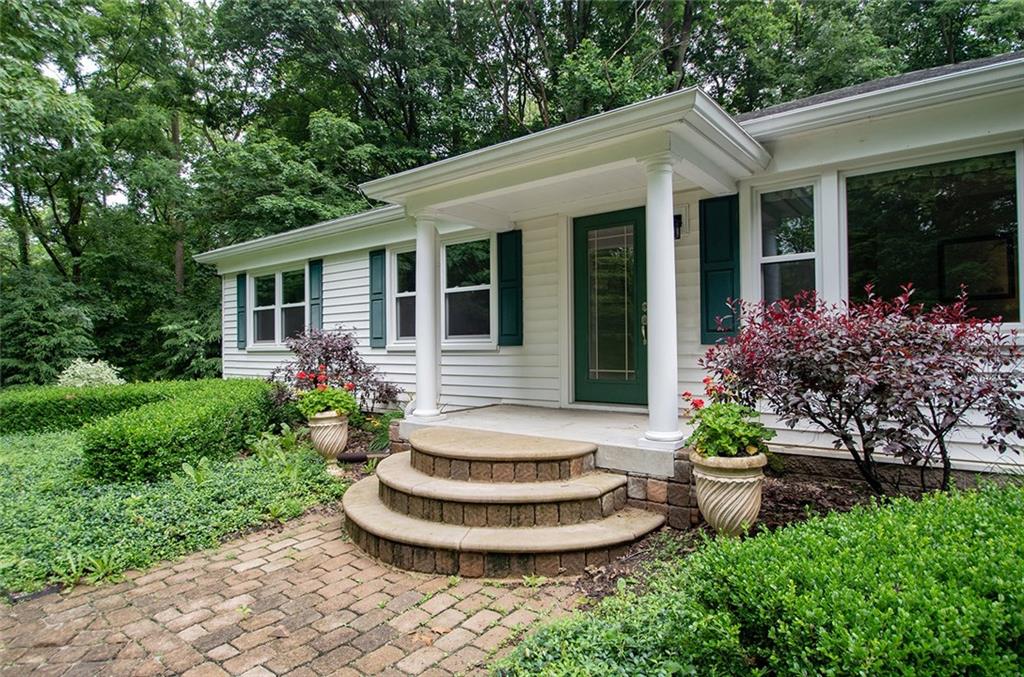 8660 Wilson Road Indianapolis, IN 46278 - Photo 3 of 28 Gallery Image 3