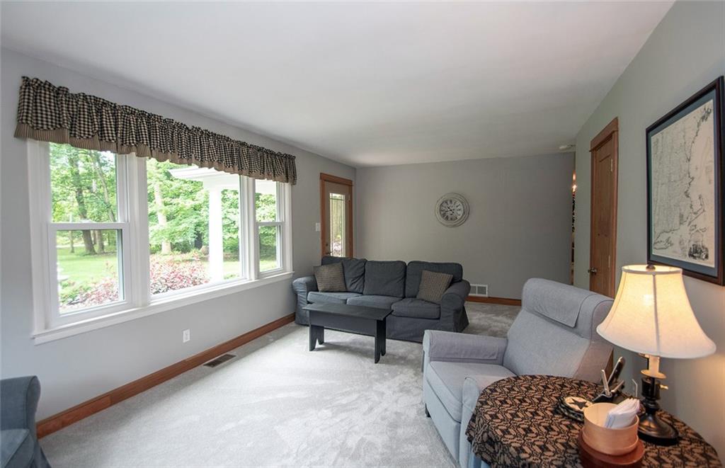 8660 Wilson Road Indianapolis, IN 46278 - Photo 5 of 28 Gallery Image 5
