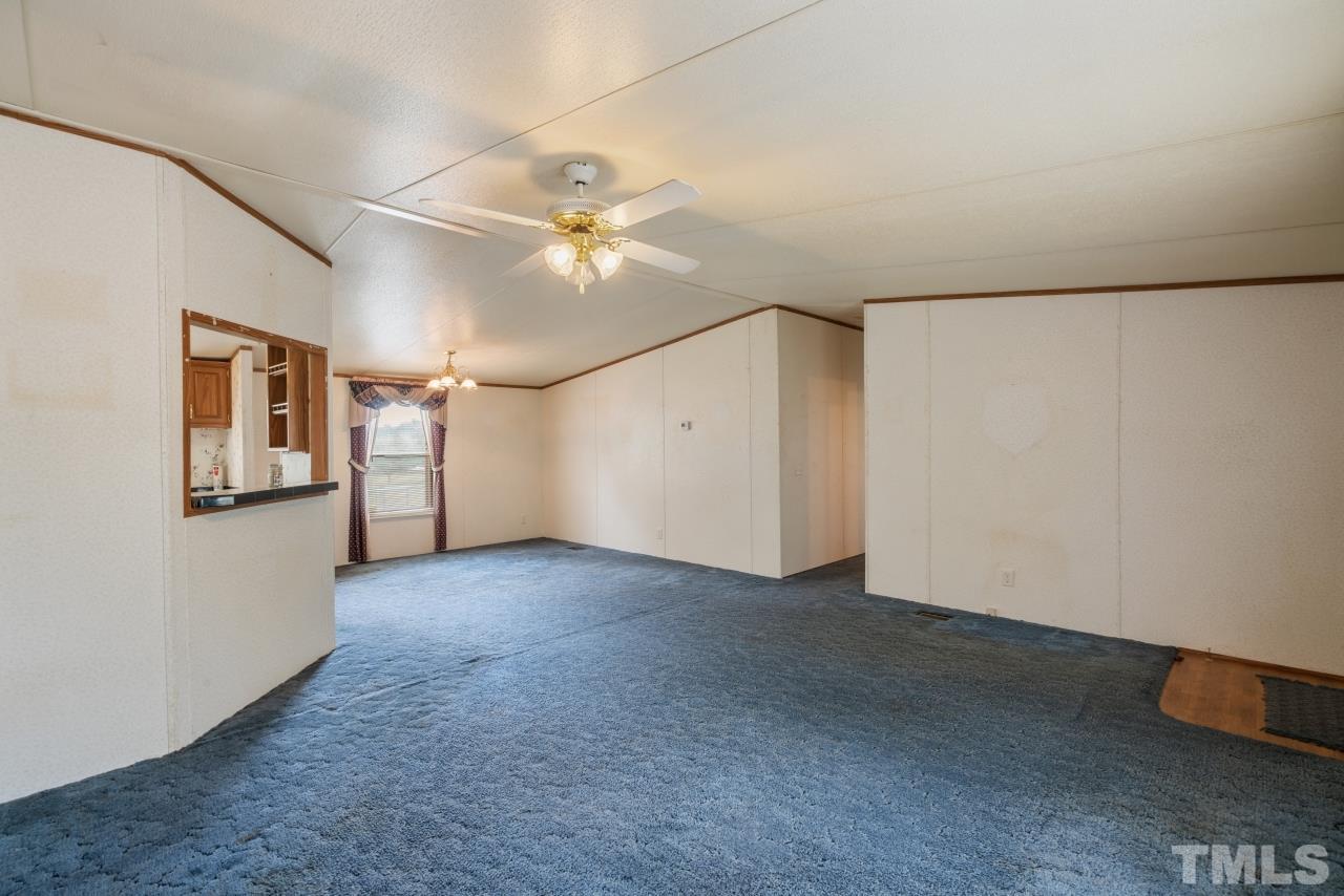 1520 Lynch Road Selma, NC 27576 - Photo 10 of 27 Gallery Image 10