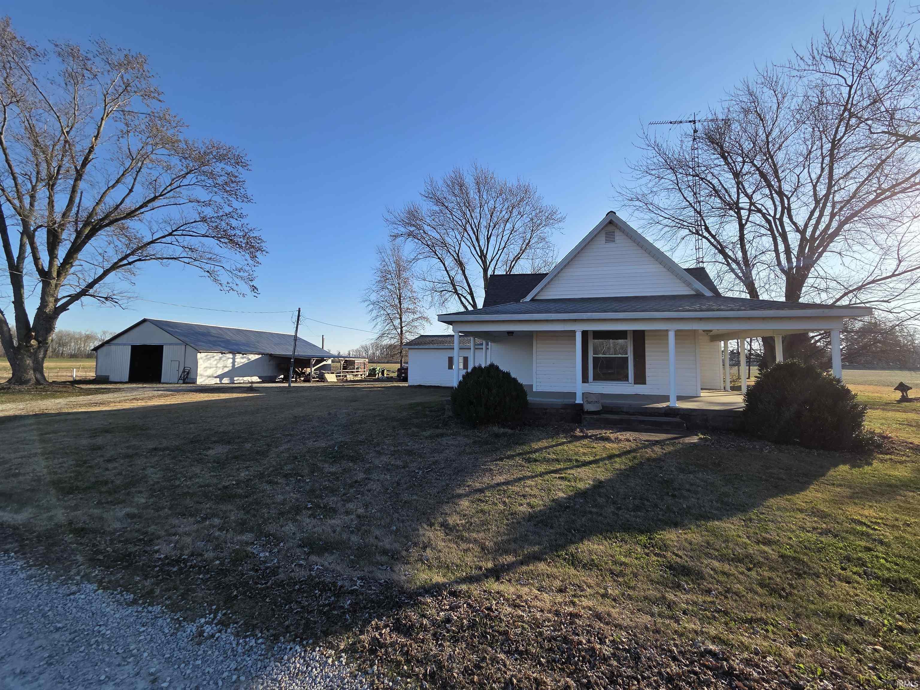 10456 North 50th Road East Plainville, IN 47568 - Photo 1 of 19