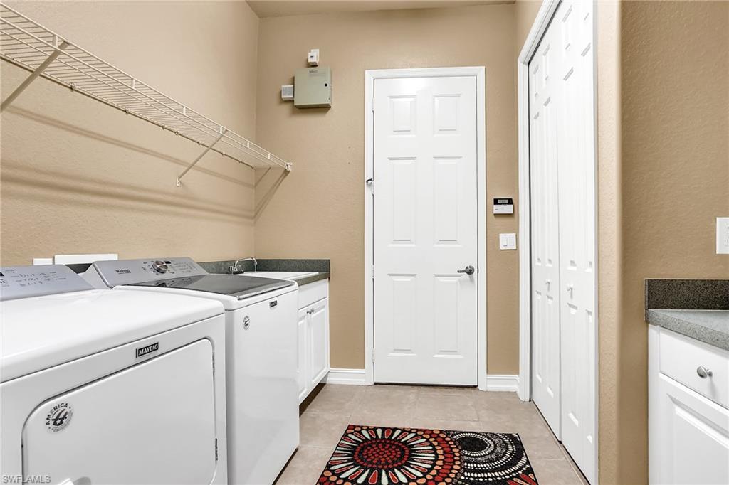 281 19th Street Southwest Naples, FL 34117 - Photo 18 of 35 Gallery Image 18