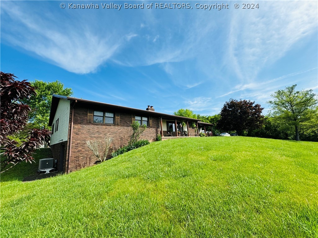 4067 Sandhill Road Point Pleasant, WV 25550 - Photo 8 of 41 Gallery Image 8