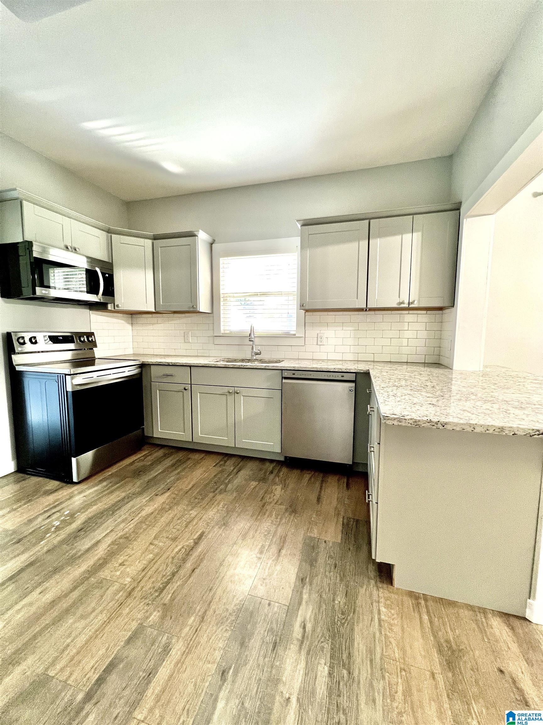 1183 Ashville Road Northeast Leeds, AL 35094 - Photo 4 of 49