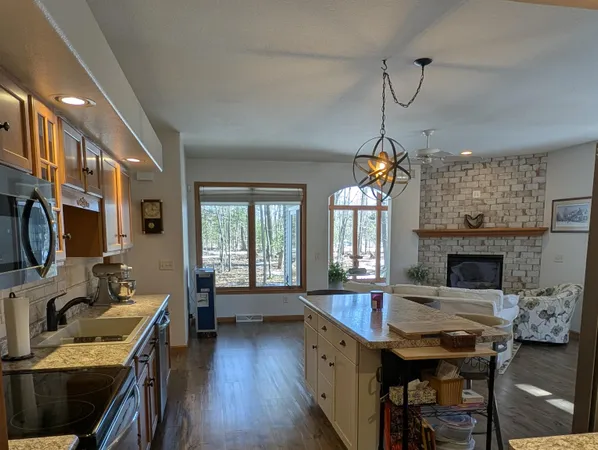 $379,900 | N423 Sandhill Court, Fremont, WI 54940