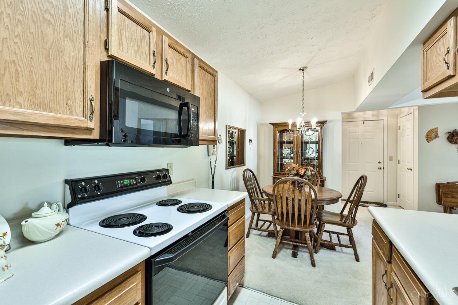 5761 Cheviot Road, Unit 3A Cincinnati, OH 45247 - Photo 12 of 29