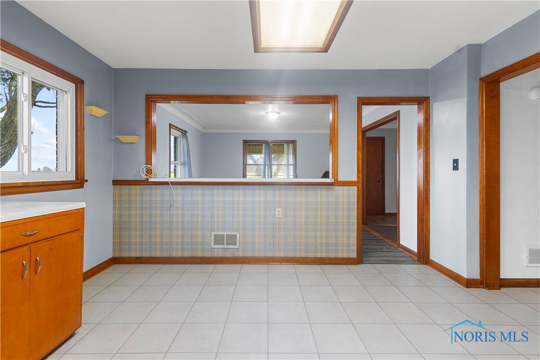 28335 Allen Road Defiance, OH 43512 - Photo 13 of 35 Gallery Image 13