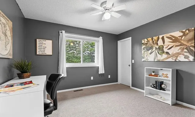 $2,750 | 18890 Barrington Drive, Eden Prairie, MN 55346