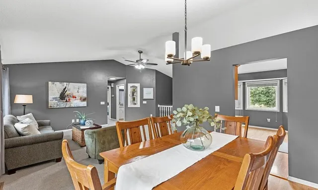 $2,750 | 18890 Barrington Drive, Eden Prairie, MN 55346