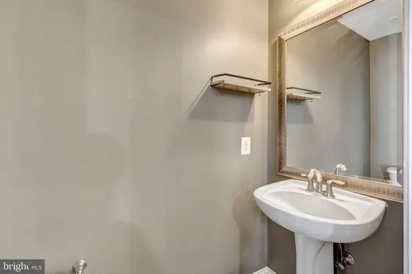 $3,250 | 6830 Hartzell Hill Lane, Haymarket, VA 20169