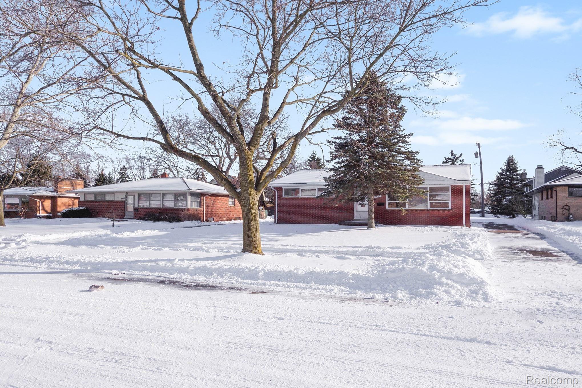 1829 Hanover Road Ann Arbor, MI 48103 - Photo 4 of 37 photo_53.jpg