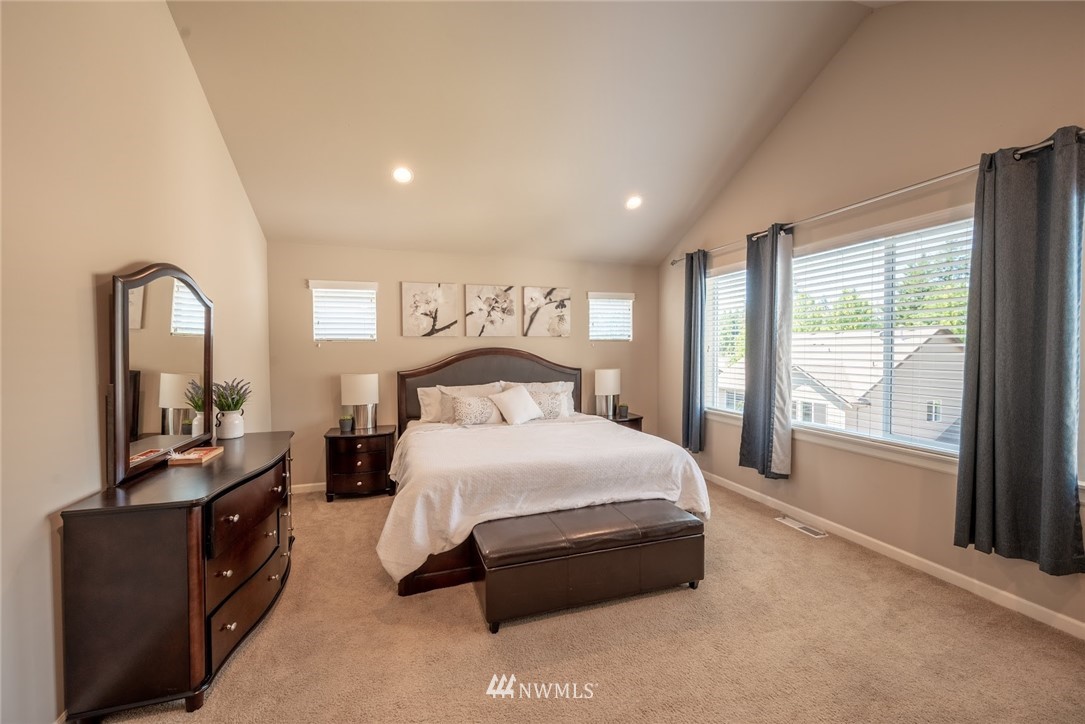 161 Hoquiam Place Northeast Renton, WA 98059 - Photo 15 of 39