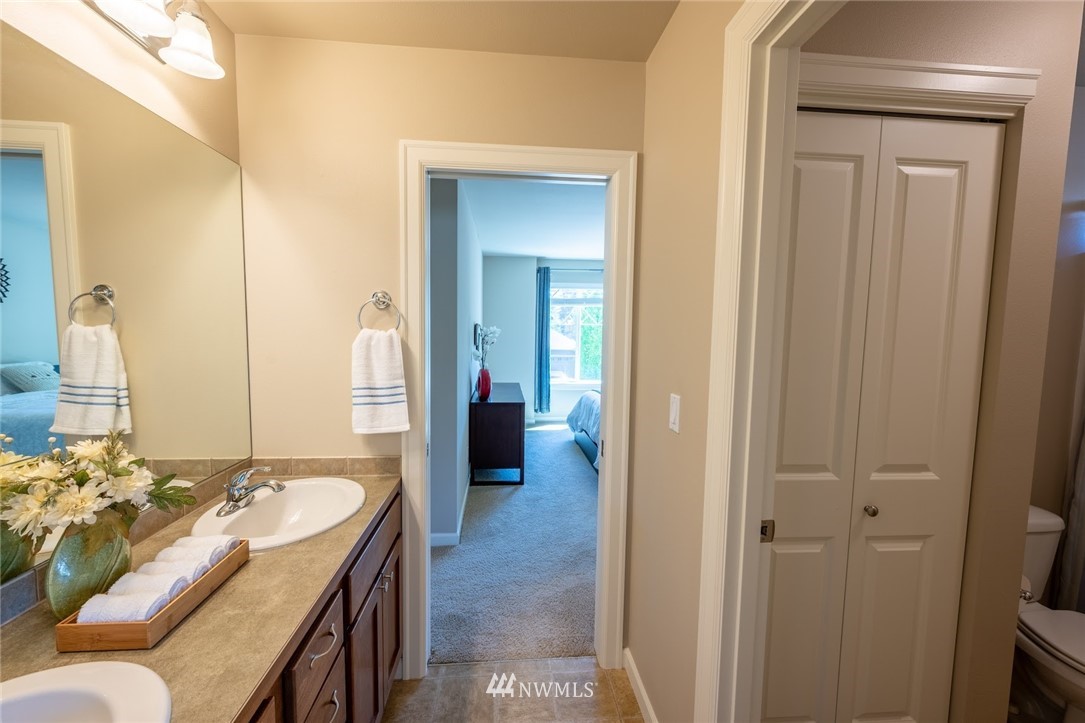 161 Hoquiam Place Northeast Renton, WA 98059 - Photo 21 of 39