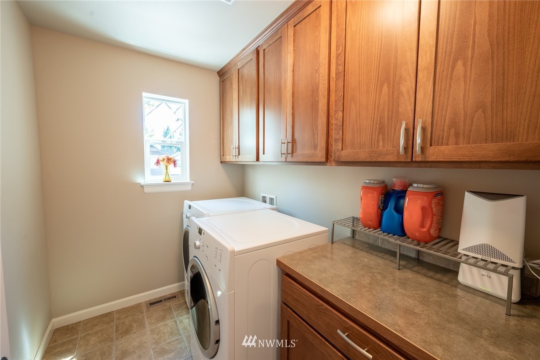 161 Hoquiam Place Northeast Renton, WA 98059 - Photo 26 of 39