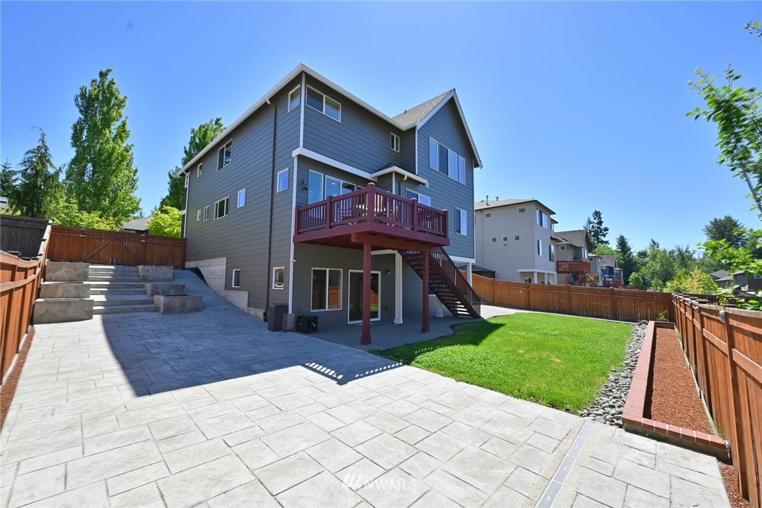 161 Hoquiam Place Northeast Renton, WA 98059 - Photo 34 of 39