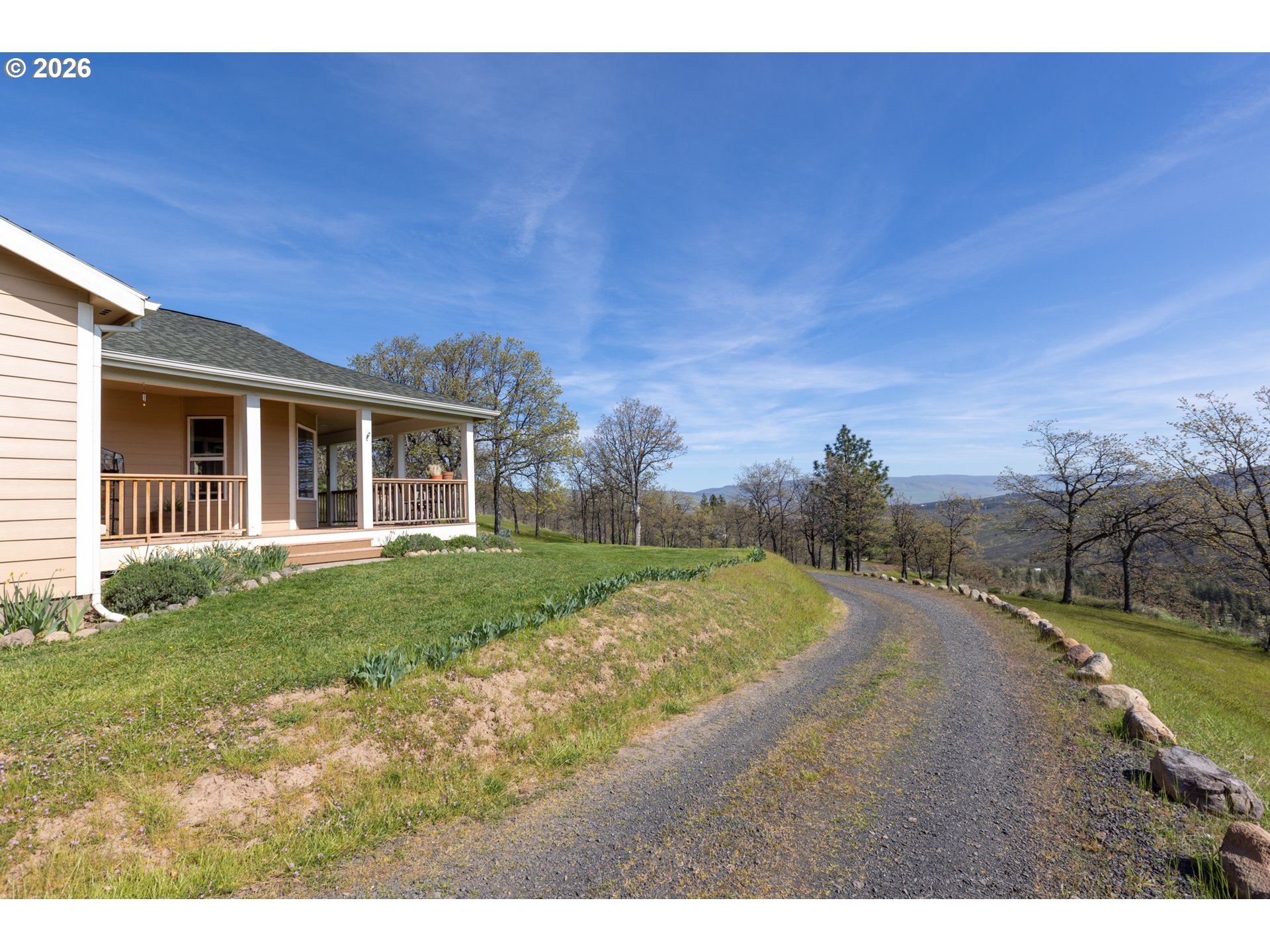 4377 Browns Creek Road The Dalles, OR 97058 - Photo 25 of 38 a view of an house with backyard space and garden
