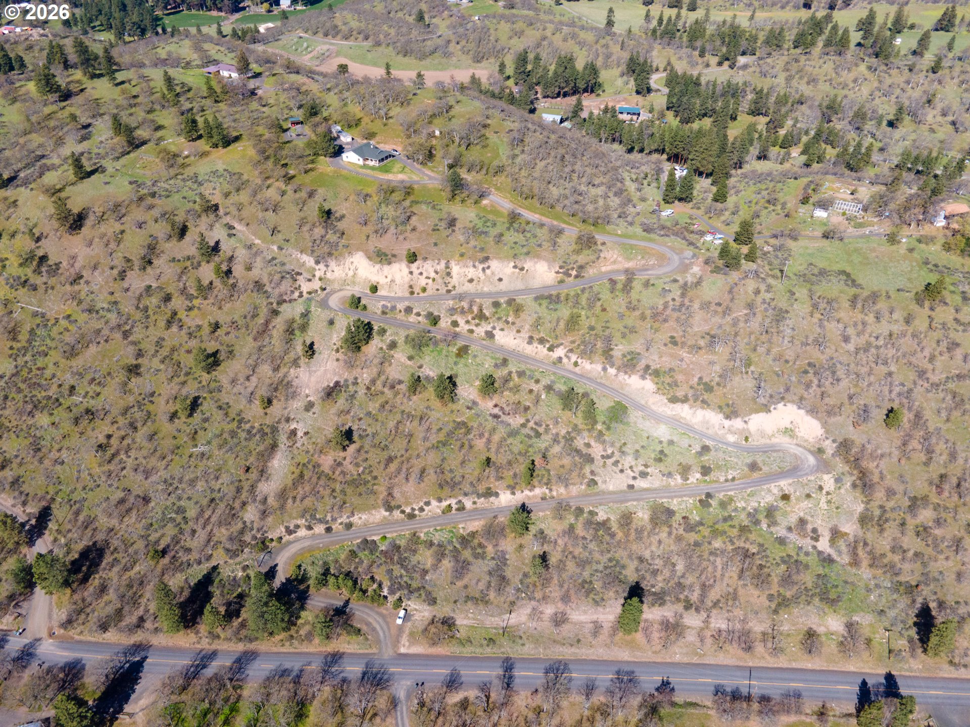 4377 Browns Creek Road The Dalles, OR 97058 - Photo 37 of 38 a view of a yard