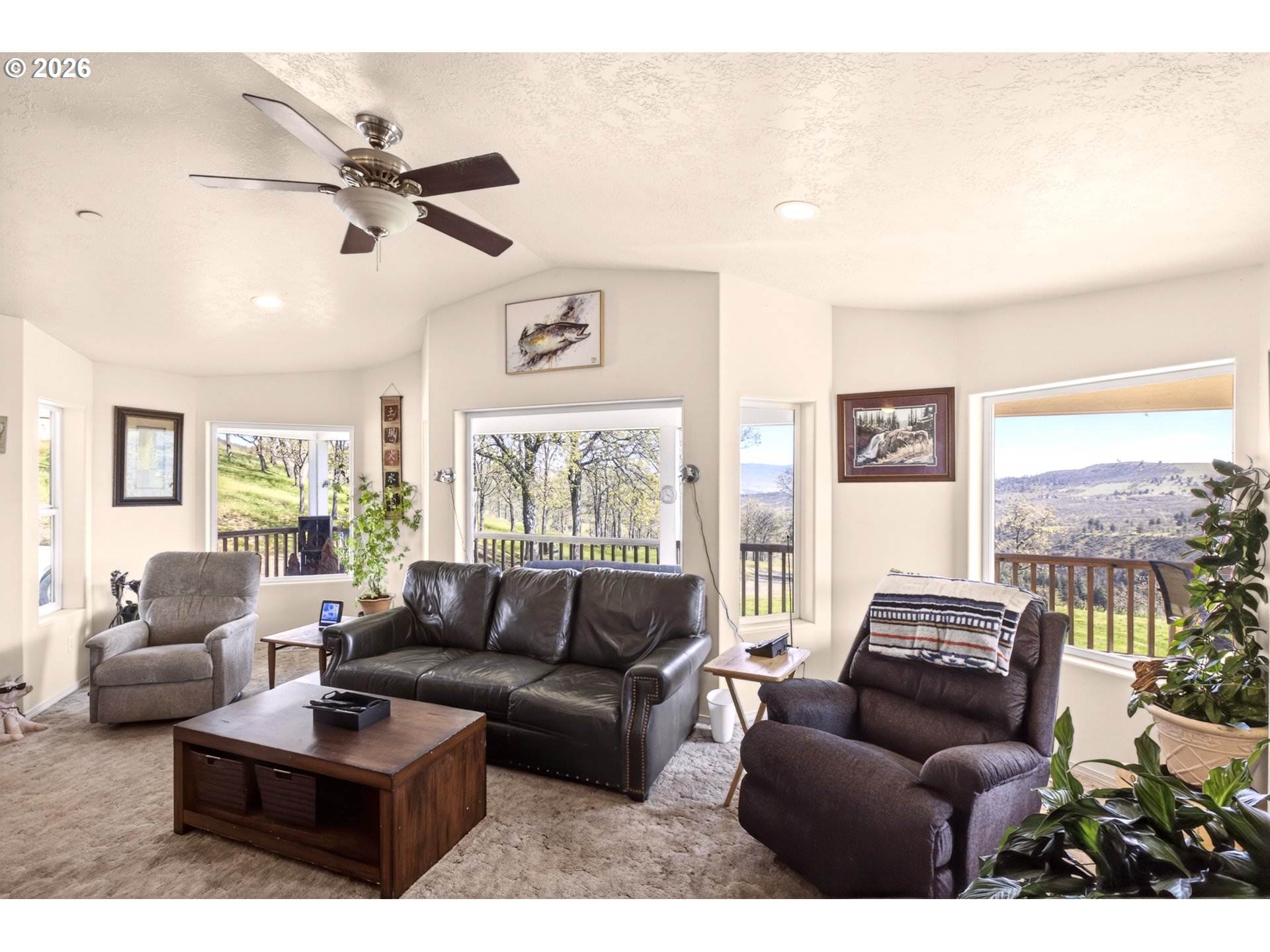 4377 Browns Creek Road The Dalles, OR 97058 - Photo 4 of 38 a living room with furniture and a large window