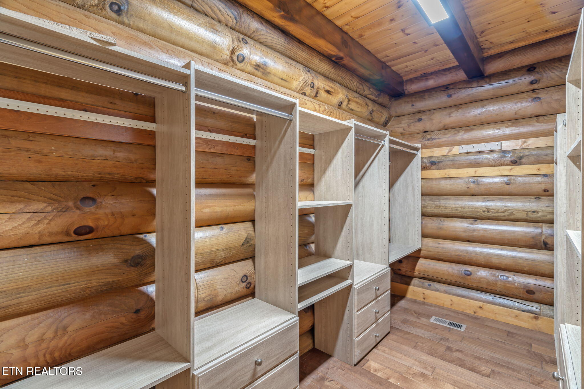 1035 Porterfield Gap Road Seymour, TN 37865 - Photo 12 of 57 33-web-or-mls-1035 Porterfield Gap Road-