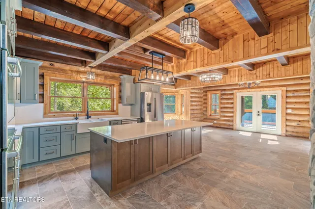 $2,399,900 | 1035 Porterfield Gap Road, Seymour, TN 37865